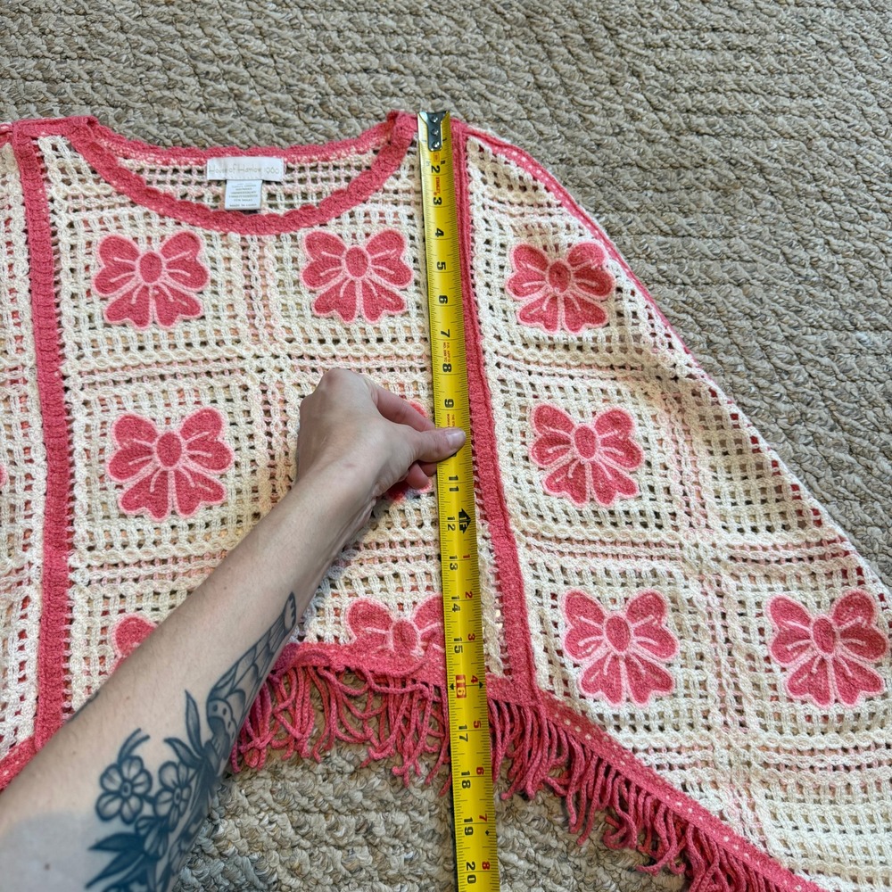 House of Harlow 1960 Cream Pink Coquette Crochet Bow Fringe Poncho Sweater‎ OS - Picture 7 of 9